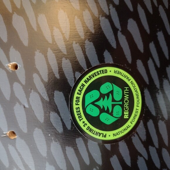 Almost skateboard deck 7.5x31.1 - Picture 2 of 9